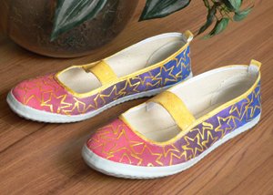 canvas-shoes
